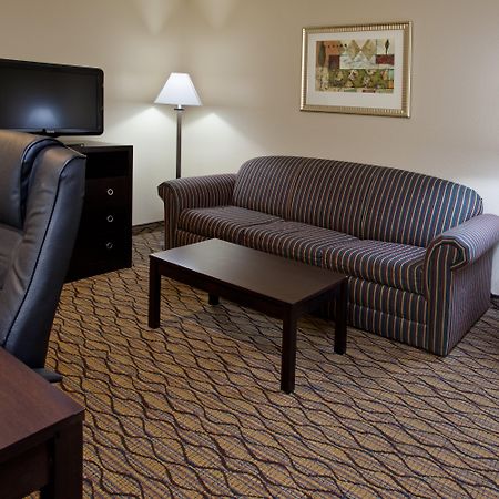 Holiday Inn Express & Suites Columbus East - Reynoldsburg By Ihg Rom bilde