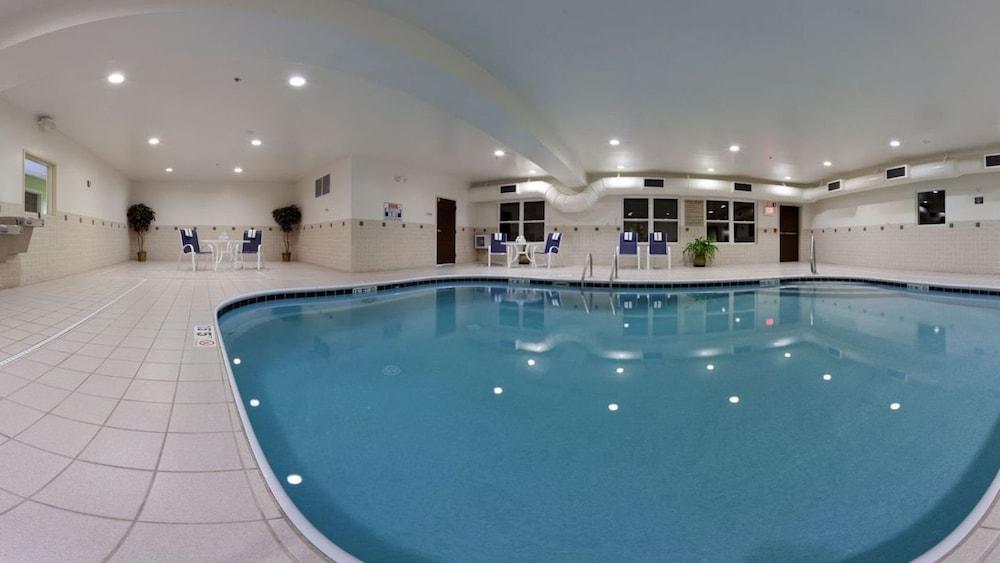 Holiday Inn Express & Suites Columbus East - Reynoldsburg By Ihg Eksteriør bilde